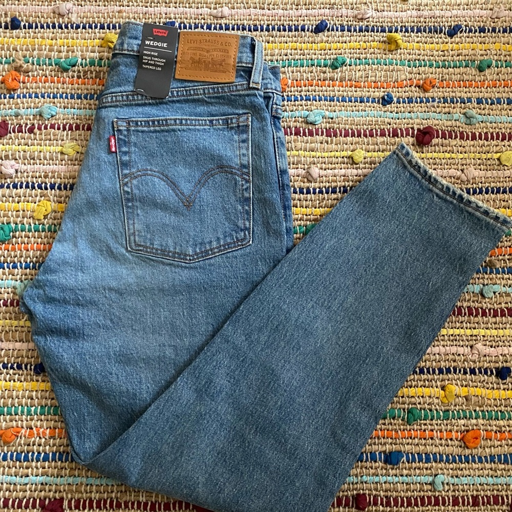 Levi Jeans High Rise Wedgie Fit